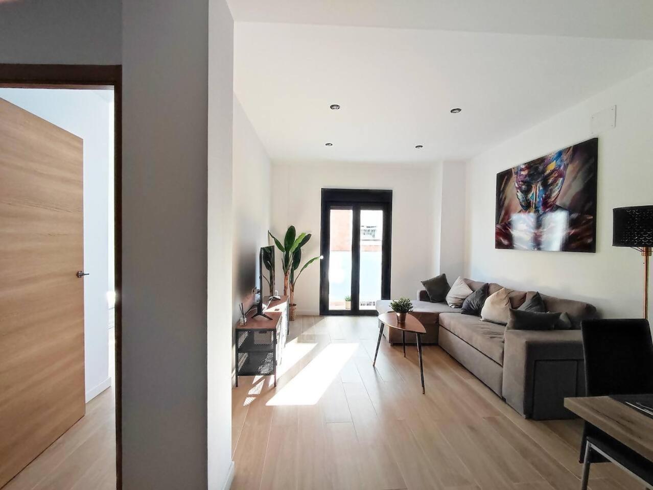 Ohana Home 3 มาลากา ภายนอก รูปภาพ